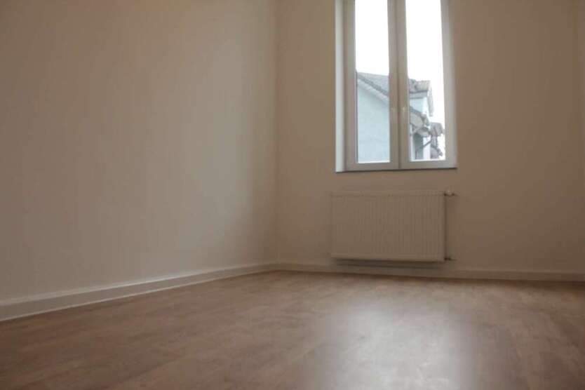 Wohnung zum Mieten in Duisburg 320 € 32 m²