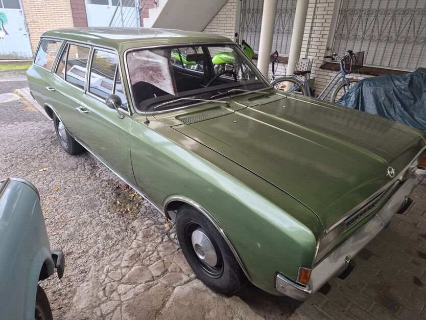Opel Rekord 106.000 km 7.500 € Duisburg 47259