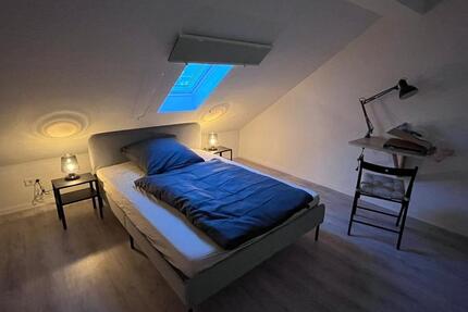 Möblierte Wohnung im 5-Parteienhaus mit Gemeinschaftsterrasse 1 zimmer