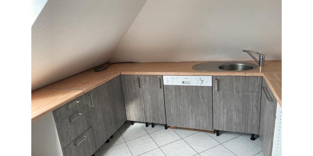 Dachgeschoßwohnung Bochum Bochum-Südwest - 4 Zimmer, 70 m&sup2;, 725&euro; | Angebot:26652574