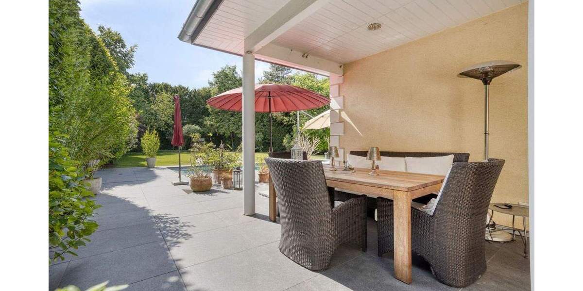 Einfamilienhaus Meerbusch Büderich - 6 Zimmer, 274 m&sup2;, 2.350.000&euro; | Angebot:25389356