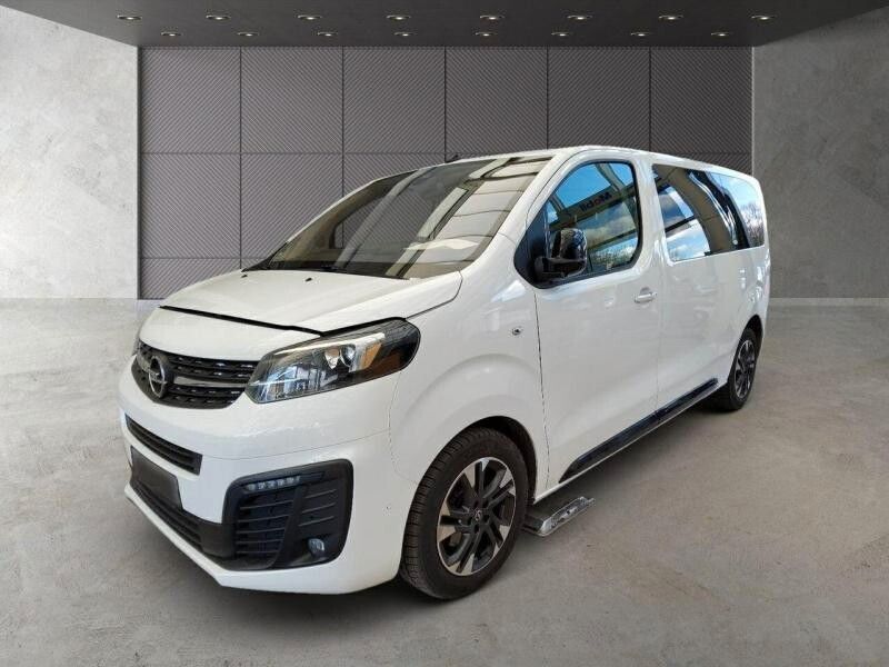 Zafira Life