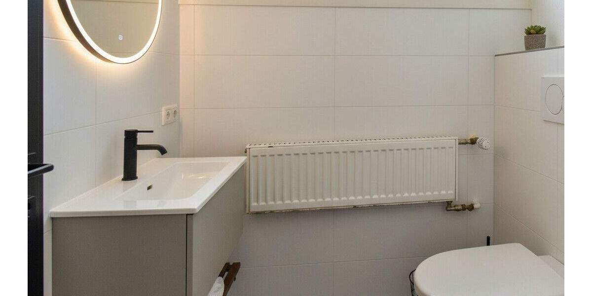 Einfamilienhaus Duisburg / Huckingen Huckingen - 7 Zimmer, 243 m&sup2;, 999.000&euro; | Angebot:25360366