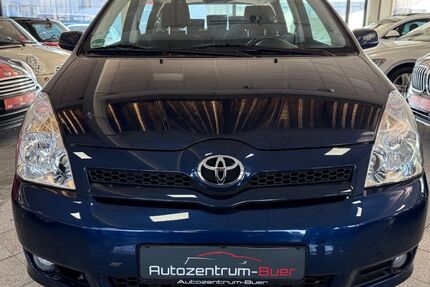 Toyota Corolla Verso 82.000 km 7.490 &euro; Gelsenkirchen 45881