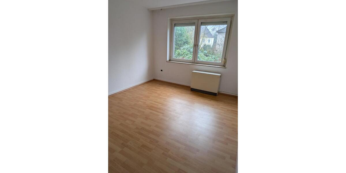 Erdgeschoßwohnung Essen Stadtbezirk II - 2 Zimmer, 54 m&sup2;, 400&euro; | Angebot:25585387