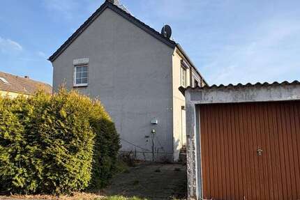 Haus Moers Hochstraß - 3 Zimmer, 84 m&sup2;, 158.000&euro; | Angebot:27022263