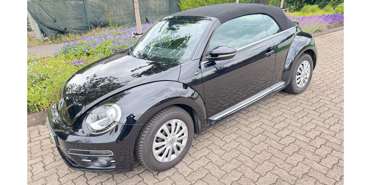VW Beetle 82.590 km 16.900 &euro; Kempen 47906