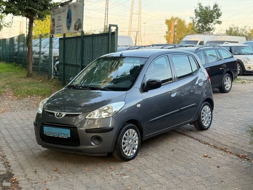 i10