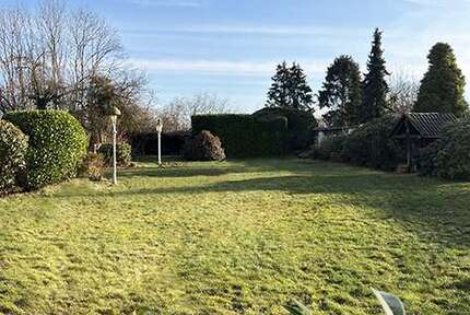 Grundstück zu verkaufen in Meerbusch 1.360.000 € 1466 m²