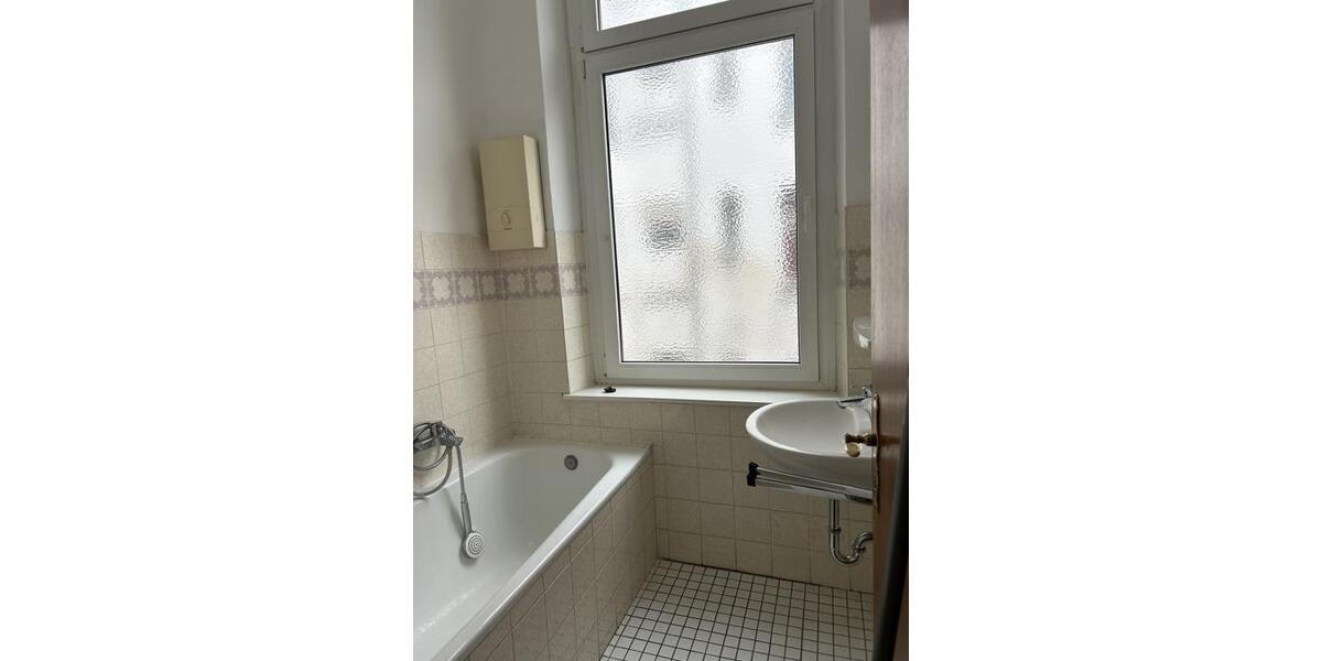Etagenwohnung Krefeld Dießem - 2 Zimmer, 42 m&sup2;, 349&euro; | Angebot:26184257
