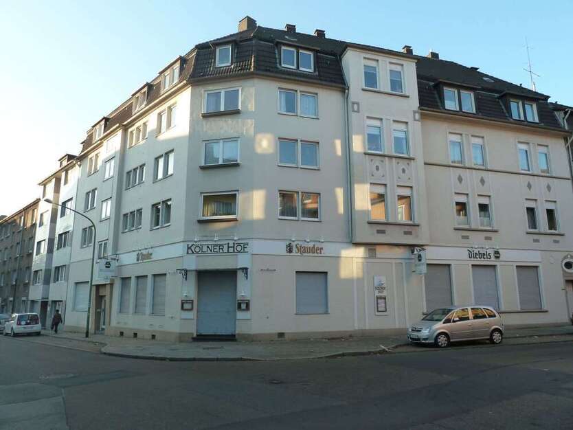 Gastronomie in Essen 1.250 € 401 m²