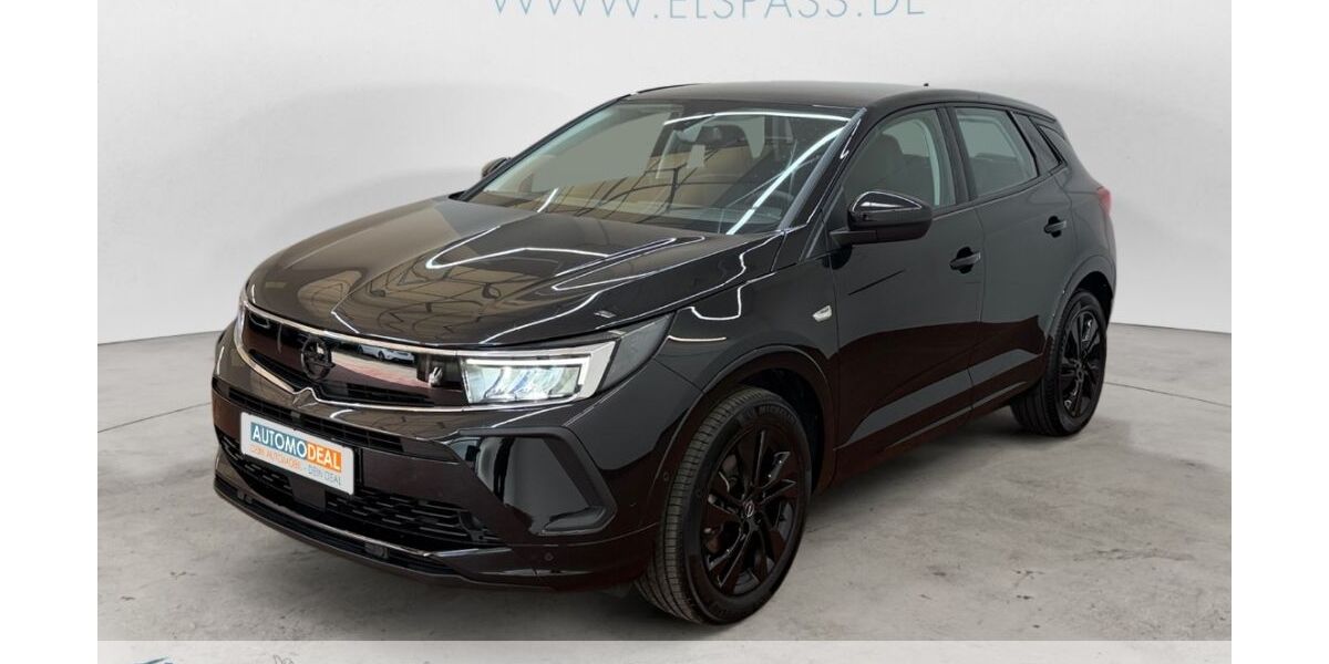 Opel Grandland (X) 24.863 km 23.988 &euro; Dinslaken 46539